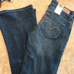 Levi’s Flare Jeans Juniors NWT
